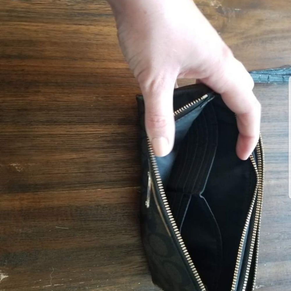 Coach Wallet - Picture 2 of 4